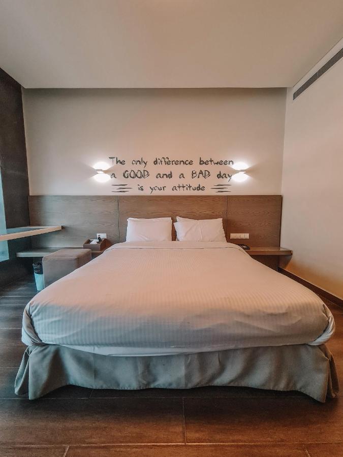 ביירות Three O Nine Hotel מראה חיצוני תמונה